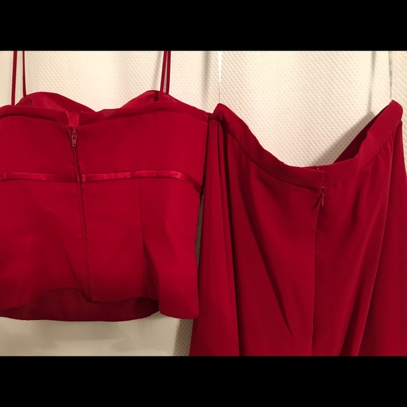 KNOCKOUT RED TOP/SKIRT SIZE 14! - Picture 4 of 7